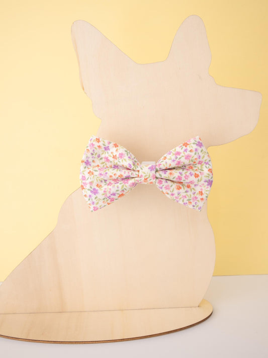 Mini Meadow Pet Bow Tie