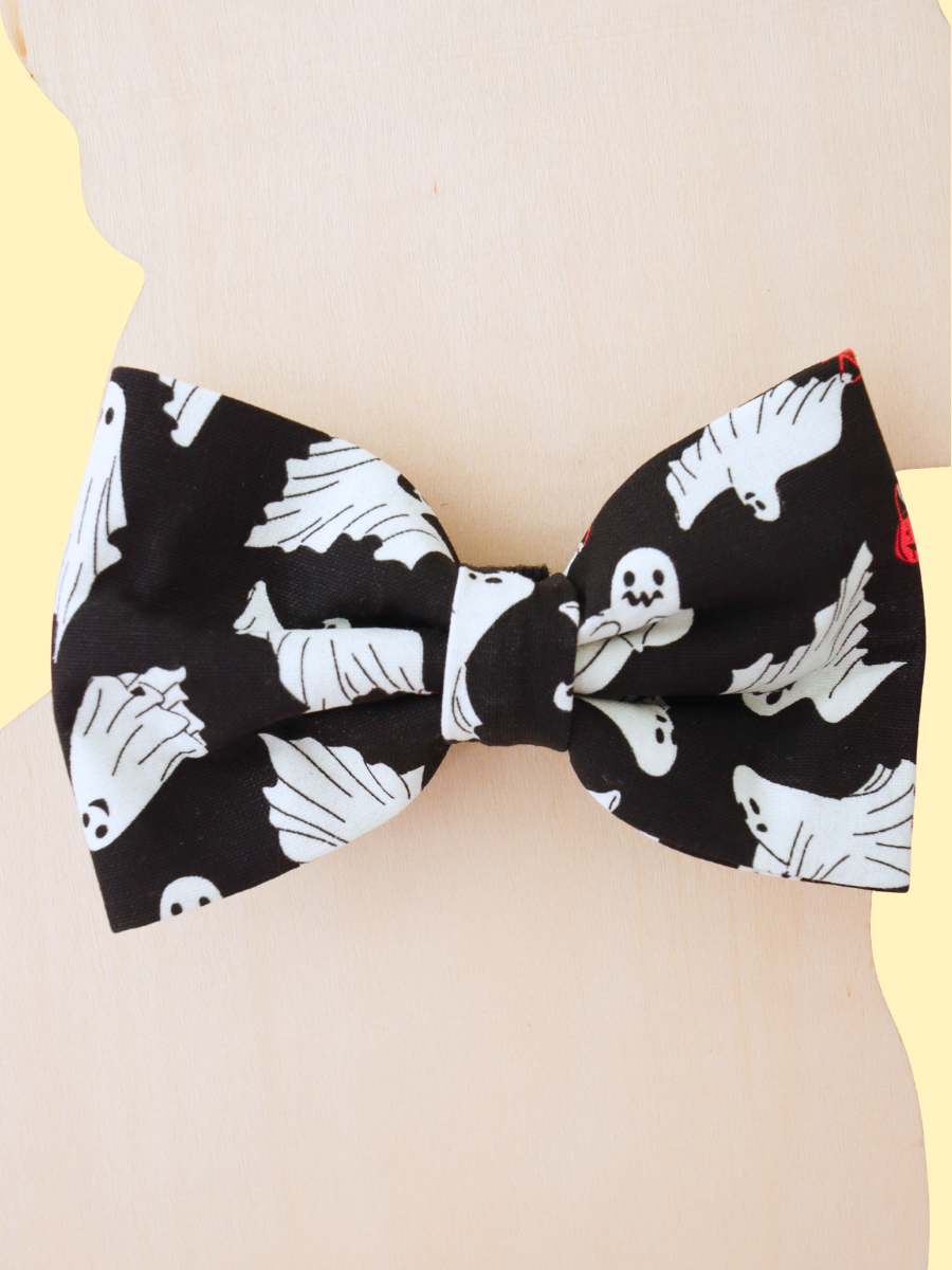 Midnight Ghosties Pet Bow Tie
