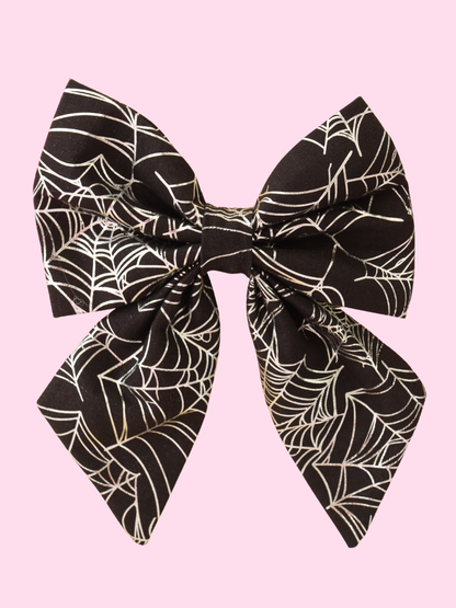 Cobweb Cutie Pet Sailor Bow